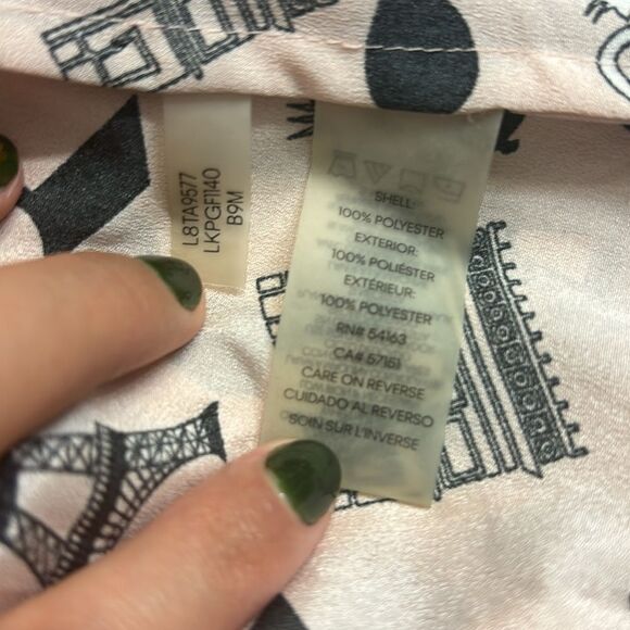 Karl Lagerfeld Paris Printed Button Front Blouse XL - Picture 9 of 10